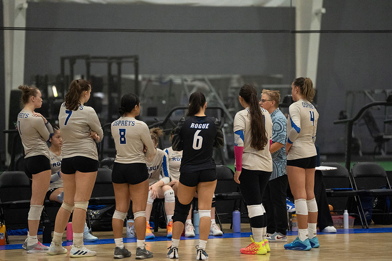 volleyball huddle